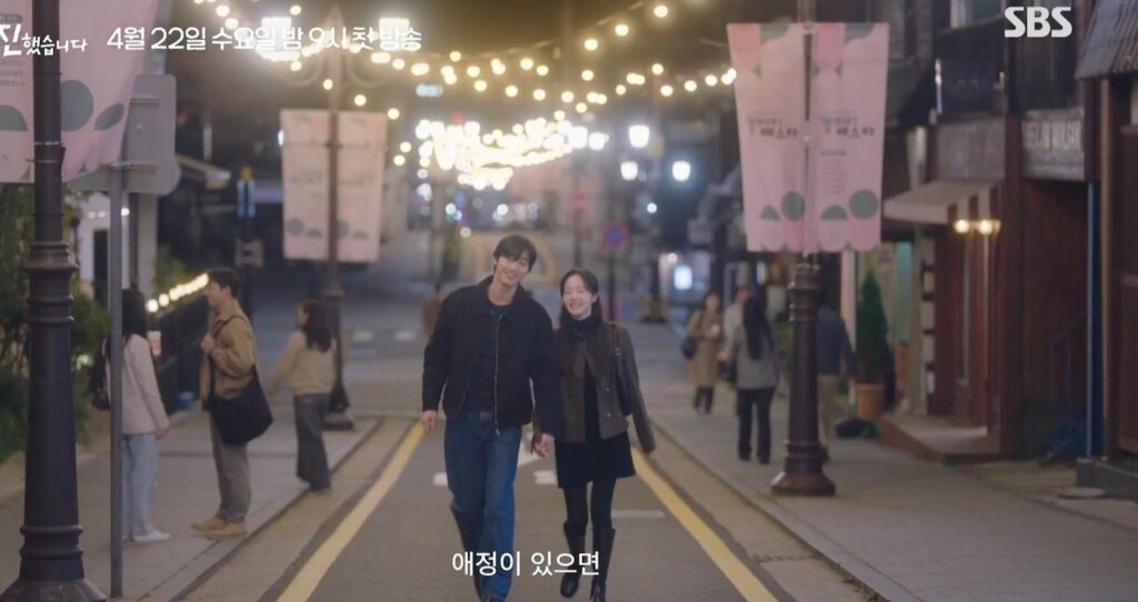 ヒョソプがウォンビンちゃんと恋人繋ぎでラブラブしてる